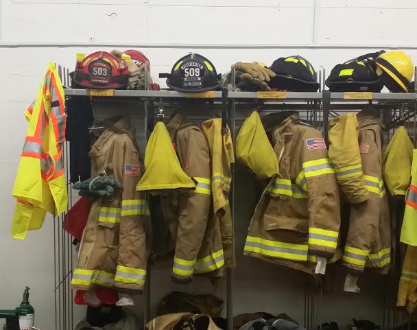 4 Quick Tips For Stowing Gear In A Locker | FireFighterToolBox